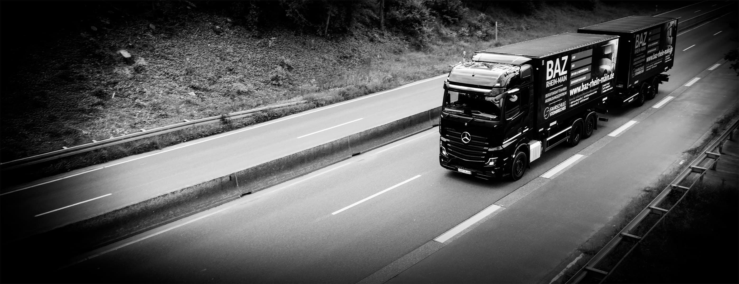 BAZ Rhein-Main Steinbrecher - LKW Klasse C/CE und Bus Klasse D Berufskraftfahrer-Ausbildung AZAV-zertifiziert mit Mercedes Bus und LKW-Anhänger-Gespannen seit 1981